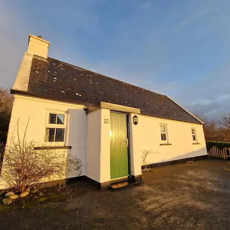 Hazel 2 Bedroom *